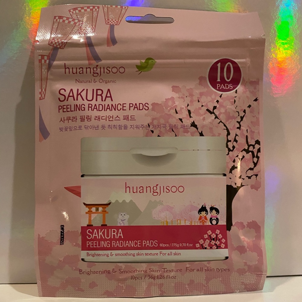 Sakura Peeling Radiance Pads